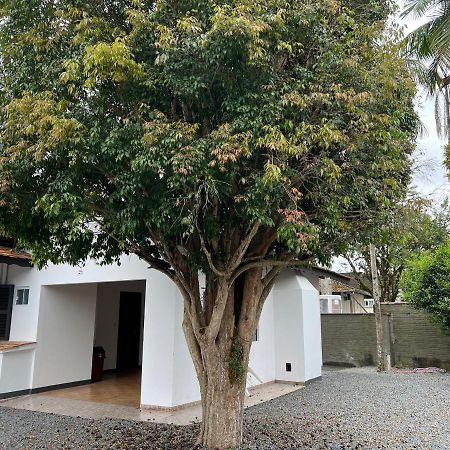 Casa Melhor Localizada Em بوميرودي المظهر الخارجي الصورة